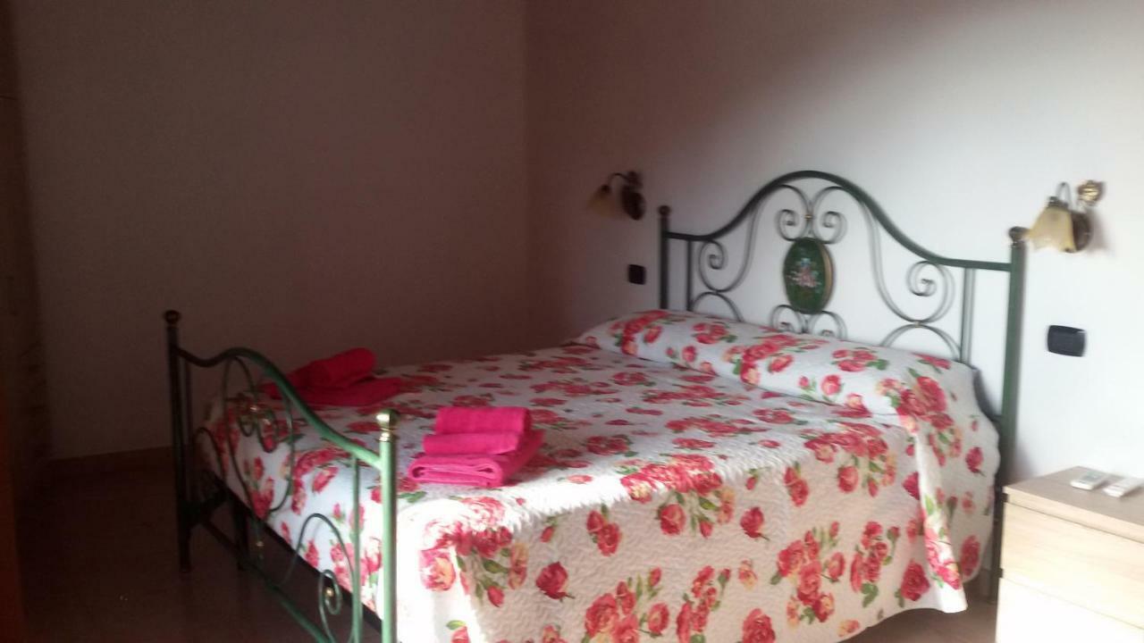 B&B S'Apposentu Arbus Extérieur photo