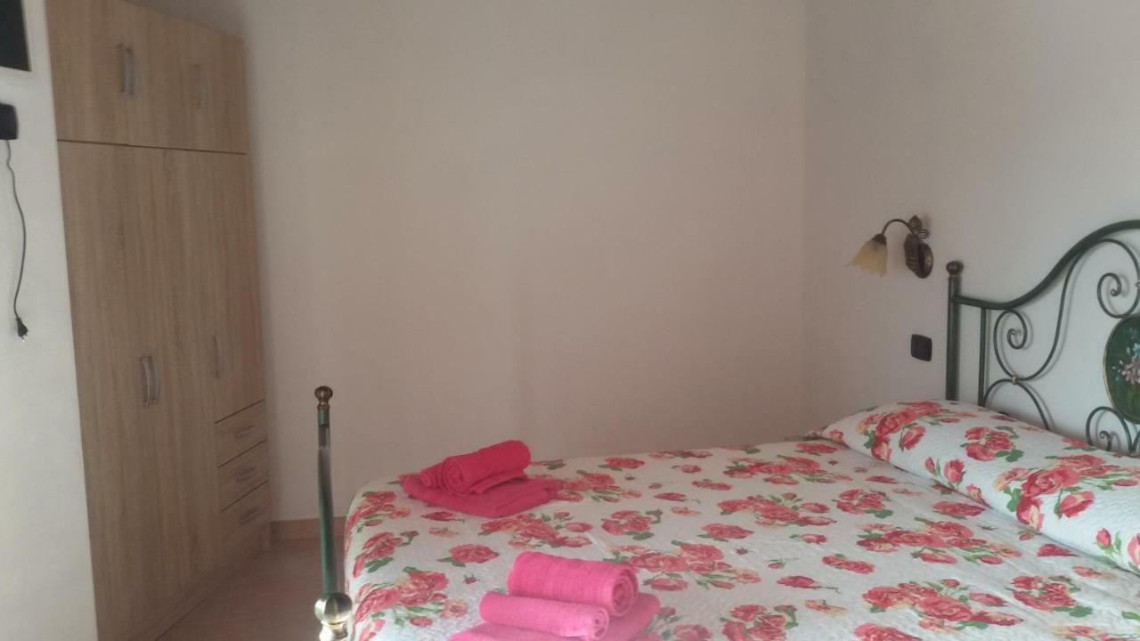 B&B S'Apposentu Arbus Extérieur photo